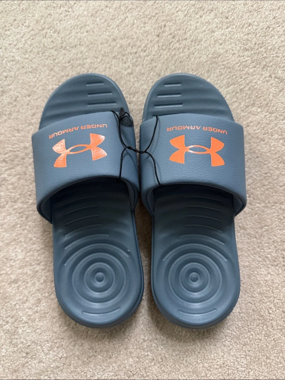 Under Armor slides - new